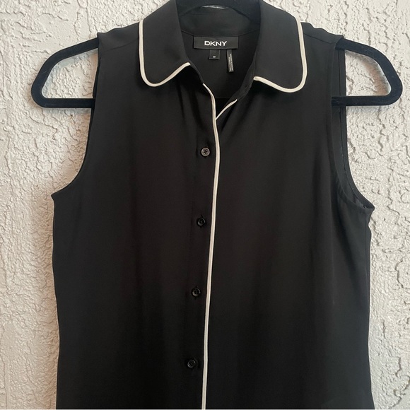 Black and white dkny sleeves button up blouse size XS - Picture 3 of 4